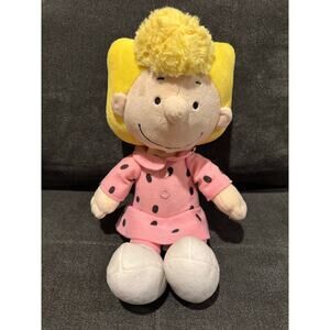 Peanut Sally Brown Cedar Fair 13" Plush 2023